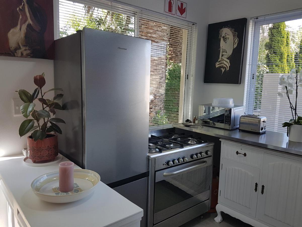Somerset West Garden Apartments 1 Экстерьер фото