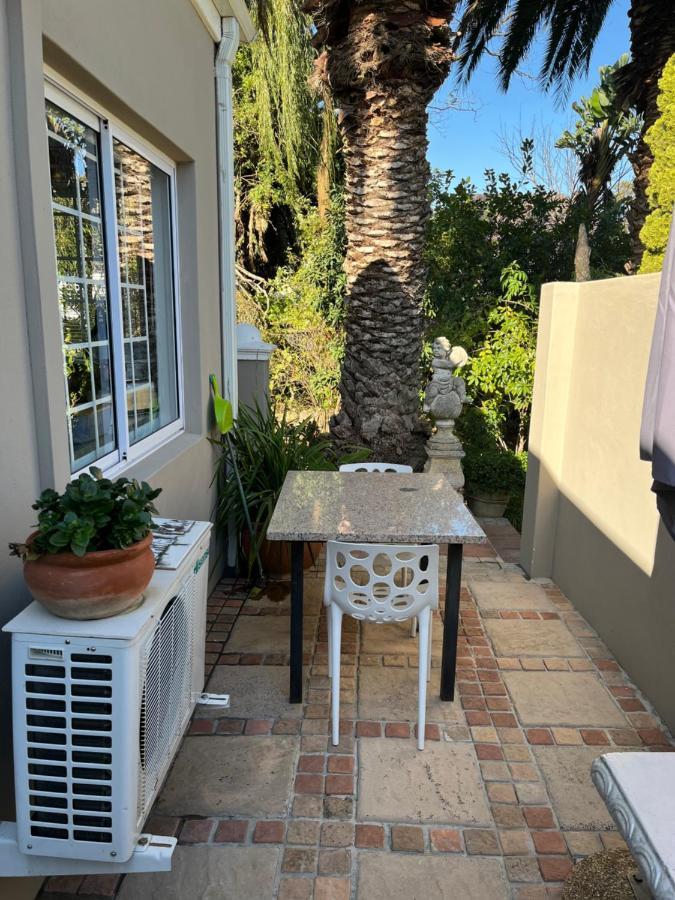 Somerset West Garden Apartments 1 Экстерьер фото