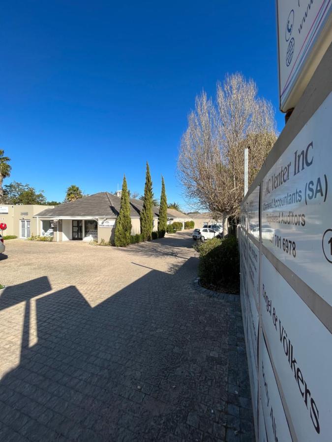 Somerset West Garden Apartments 1 Экстерьер фото